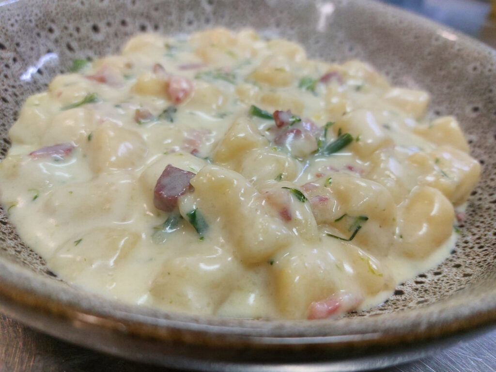 EDO-Cucina-Rustic-Italian_0011_italian-chef-made-pasta-ham-gnocchi-barossa-restaurant